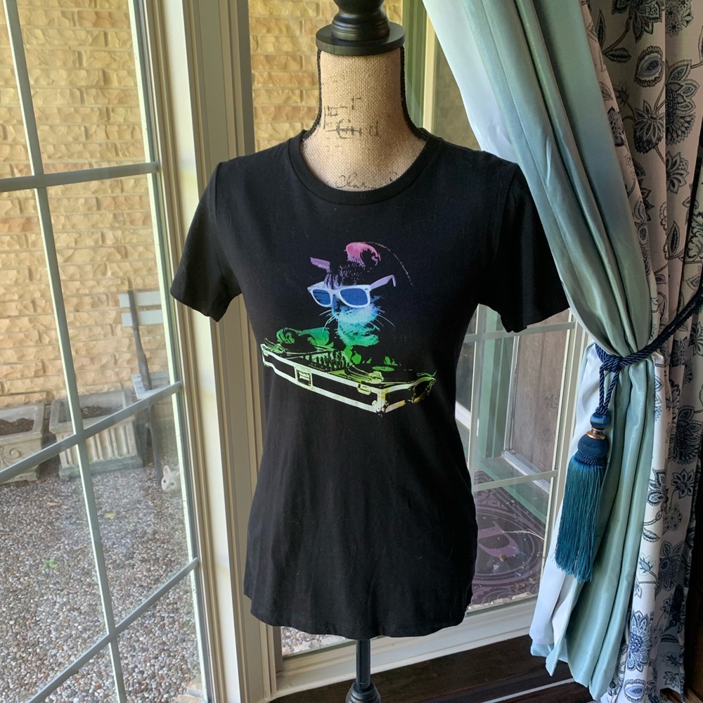 DJ Cat tee